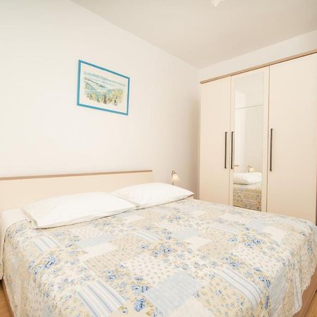 Apartmani Zlata Рабац Экстерьер фото