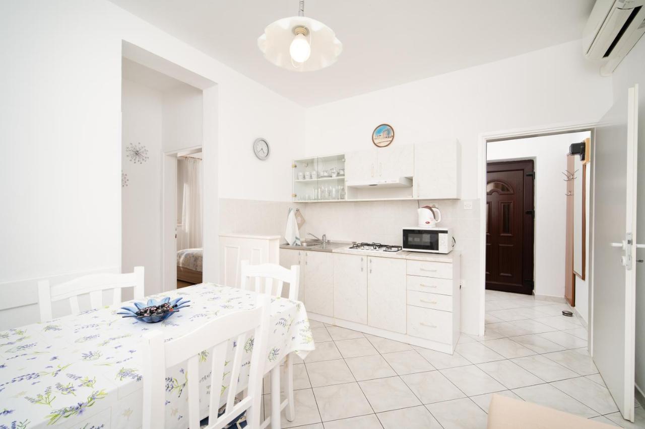 Apartmani Zlata Рабац Экстерьер фото